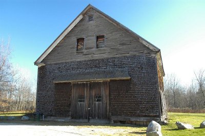 Barn 15