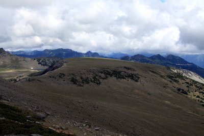 the tundra plateau of First Burroughs. Frozen Lake on the left