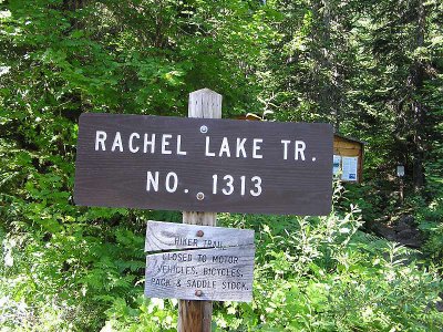 Rachel and Lila Lakes