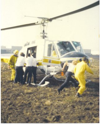 Arco IC Copter airlift JLA Dec 1985.jpg