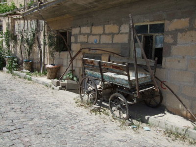 Uchisar:  Cart on the roadside