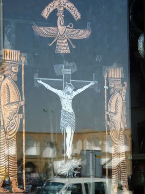 Zoroastrianism & the Crucifix??
