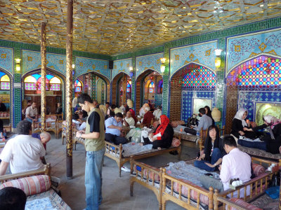 Sofreh Khaneh Sonnati (Traditional Banquet Hall)