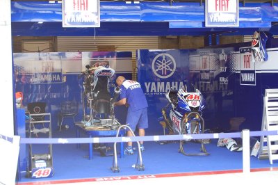 Lorenzos Bike before Saturdays quali.jpg