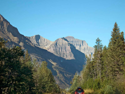 Road to Many Glacier_2_1200_1221.jpg