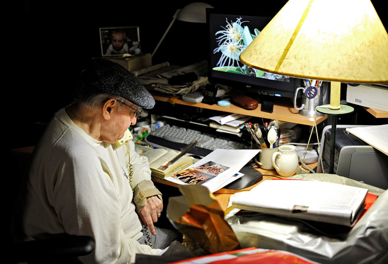 Dad at computer station 05