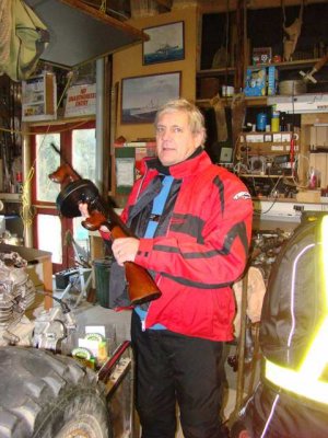 100703 Blokes with Sheds 03 Terry Trembath.JPG