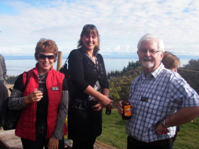 100725 Xmas lunch 016.jpg