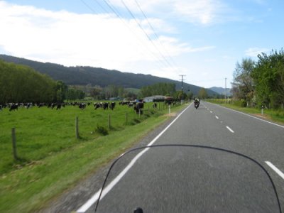 101031 Round the Big Block 83 Pic Sara Richards.jpg