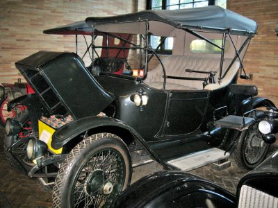 Detroit Electric Car