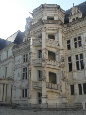 Blois staircase.jpg