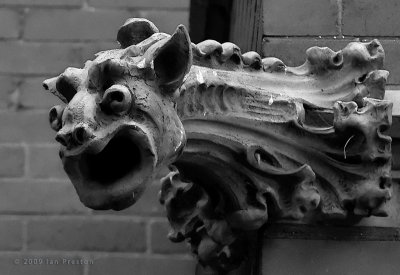 20060628-Church002B&W.jpg