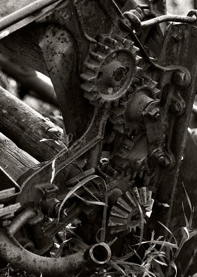 20090908-Machinery001B&W.jpg