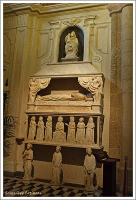 Tomba di Isabella del Balzo, 1390,  .Santa Chiara