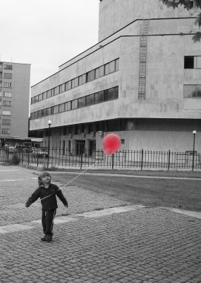 Red Baloon in Bulgaria
