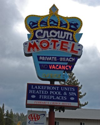 Crown Motel