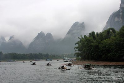 Boats on Lijiang river