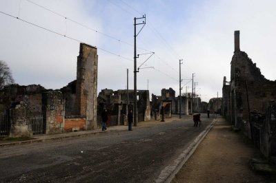 ORADOUR_017+.jpg