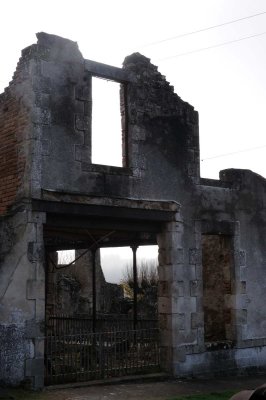 ORADOUR_031+.jpg