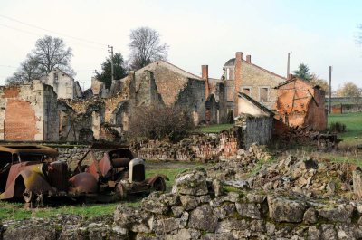 ORADOUR_035+.jpg