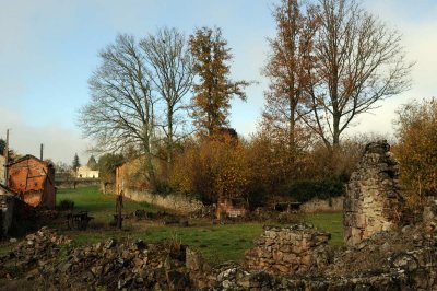 ORADOUR_036+.jpg