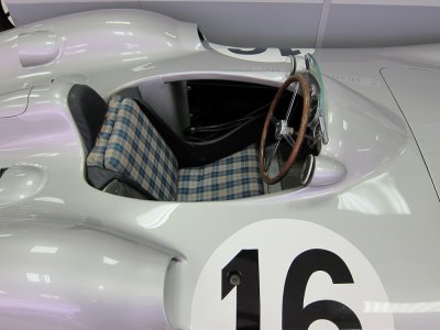 IMG_1032 - Tartan seat in W196 Benz