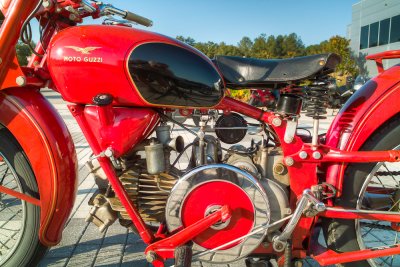SDIM0946_7_8 - Moto Guzzi detail
