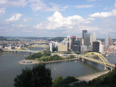 Looking past the Point up the Allegheny River