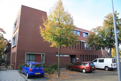 Hier stond vroeger het huis van opa en oma Toonen.