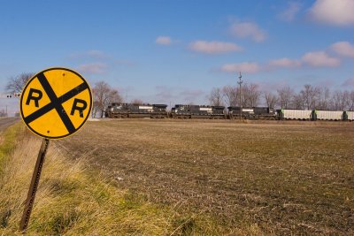 NS 9283 70T Francisco IN 04 Dec 2008.jpg