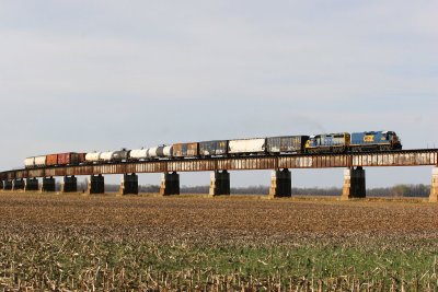 CSX 2369 J724 Rahm IN 01 April 2009