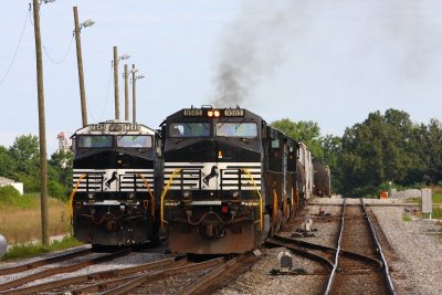 NS 9565 167 Princeton IN 19 July 2009
