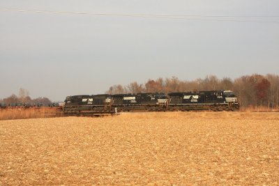 NS 9905 61A Huntingburg IN 20 Nov 2010