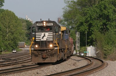 NS 2552 283 Princeton IN 17 May 2008