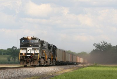 NS 9248 70T Lyles IN 18 May 2008