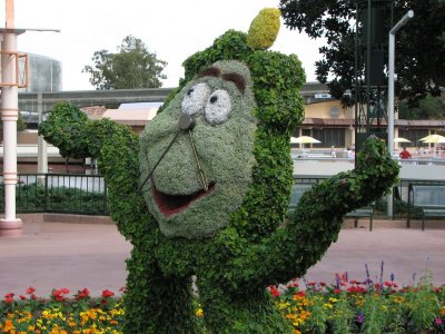 Cogsworth Topiary