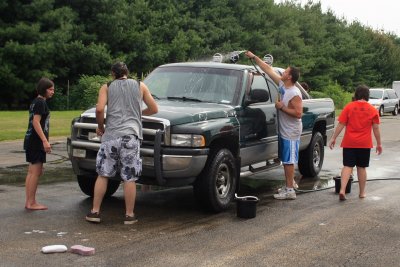 FCC Car Wash 2010 IMG 011.JPG