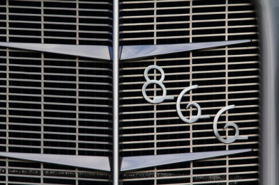 Auburn Boattail Speedster 1979- Grille 