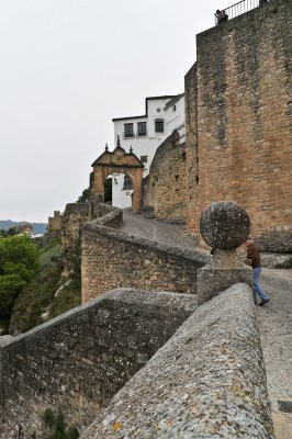 Road at Puente Viejo (Old bridge) with arch of Philip V