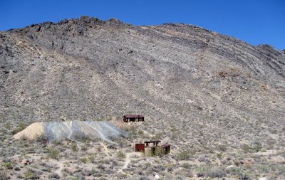 LEADFIELD - Ghost Town - Titus Canyon, Death Valley