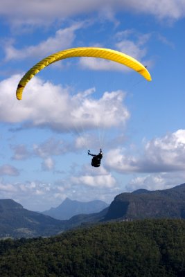 Hang Gliding at Beechmont13.jpg