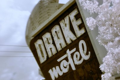 Drake Motel
