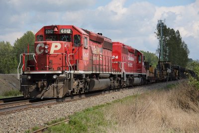 Classic EMD's on the CWR train