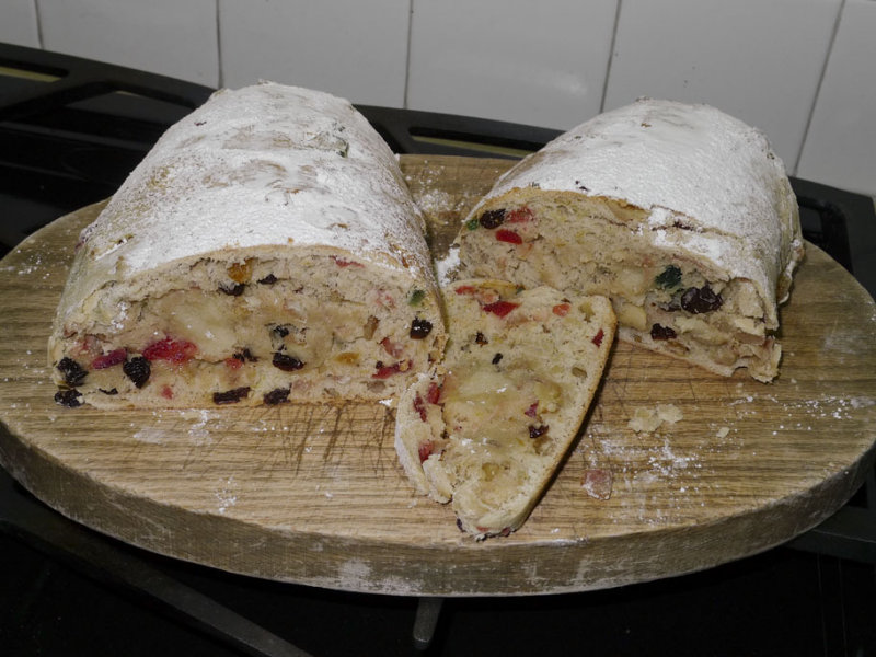 P1010670 Christmas Stollen