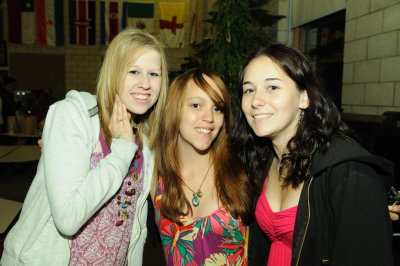 Rachel, Samantha, Alyssa
