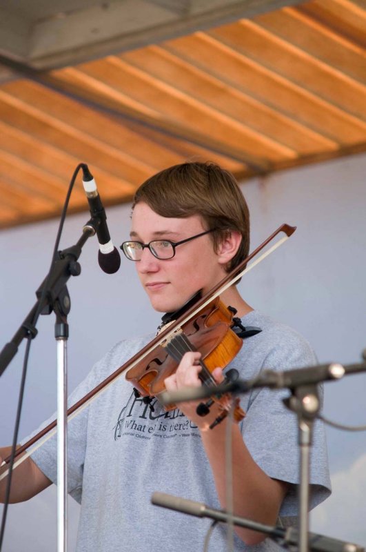 young fiddle player