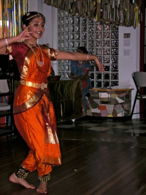 Diwali Dancer 2