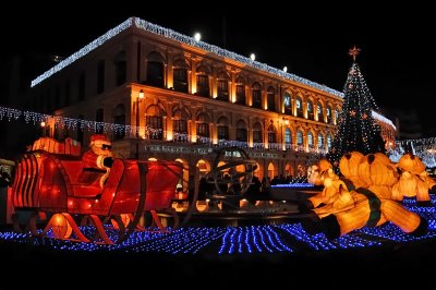 Senate Square at Night (2)