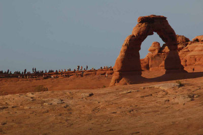 Arches-NP-Delicate-Arch-01.jpg