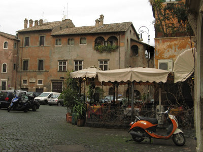 Winter in the Piazza<br />6799.jpg